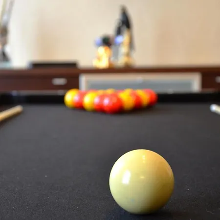 Apartment L'oasis Du Luxe: Espace Familial Avec Billard Et Divertissements Verdun-sur-Meuse