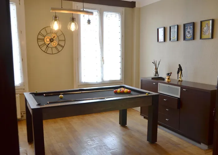 Apartment L'oasis Du Luxe: Espace Familial Avec Billard Et Divertissements Verdun-sur-Meuse